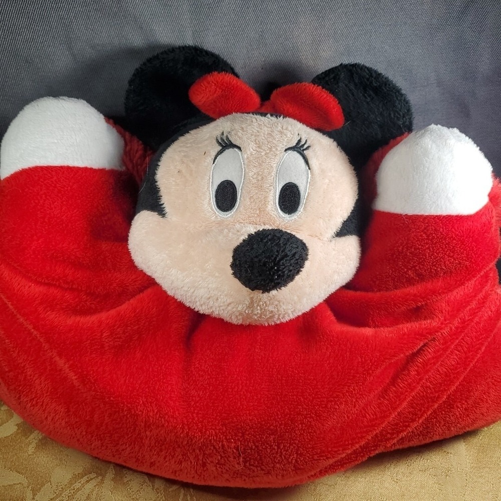 Pillow Pets Small Minnie Mouse Plush Toy Kids Red Polka Dot Disney Travel Pillow